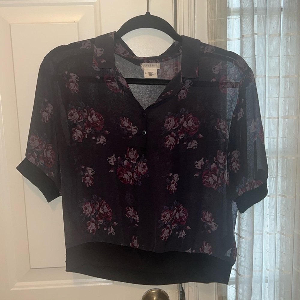 UO floral 3/4 sleeve top
